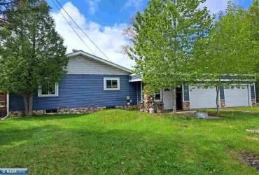 4515 19th Ave, Hibbing, Minnesota 55746-0000, 4 Bedrooms Bedrooms, ,2 BathroomsBathrooms,Residential,19th Ave,146713