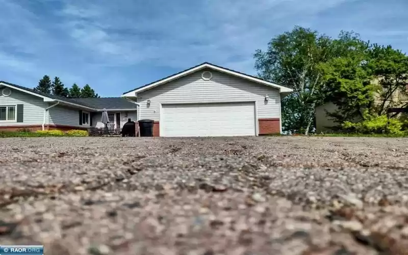 600 Van Buren, Eveleth, Minnesota 55734, 3 Bedrooms Bedrooms, ,2.5 BathroomsBathrooms,Residential,Van Buren,146789