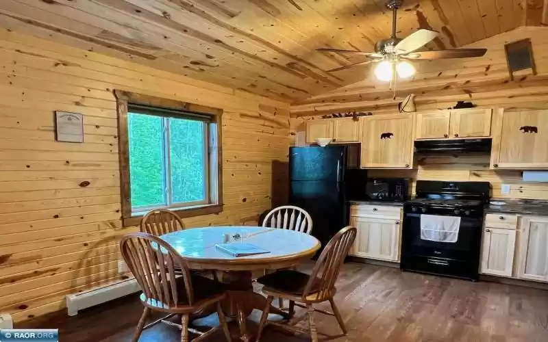 3237 Breezy Point Road, Tower, Minnesota 55790, 3 Bedrooms Bedrooms, ,3 BathroomsBathrooms,Residential,Breezy Point Road,147371