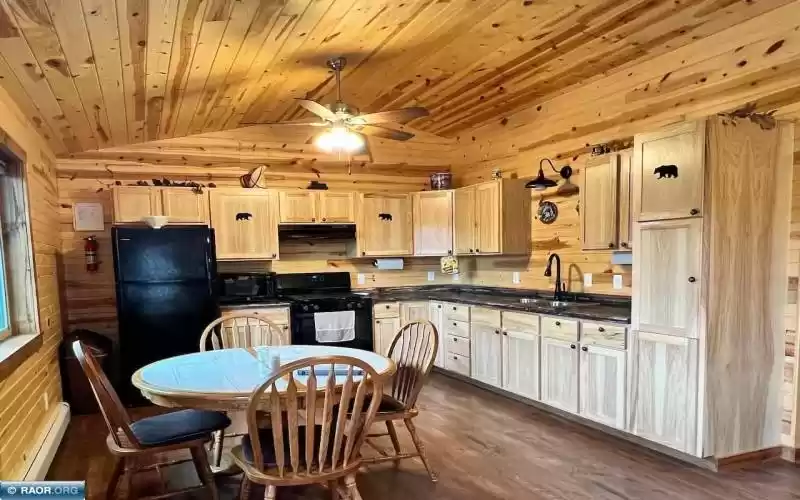 3237 Breezy Point Road, Tower, Minnesota 55790, 3 Bedrooms Bedrooms, ,3 BathroomsBathrooms,Residential,Breezy Point Road,147371