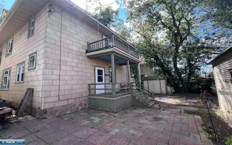 213 2nd St S, Virgina, Minnesota 55792, 5 Bedrooms Bedrooms, ,2 BathroomsBathrooms,Residential,2nd St S,147380