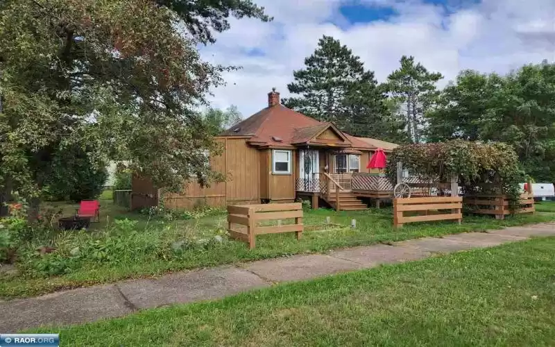 314 5th Street, Keewatin, Minnesota 55753, 2 Bedrooms Bedrooms, ,1 BathroomBathrooms,Residential,5th Street,147424