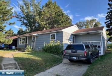 514 Boundary Street, Ely, Minnesota 55731, 3 Bedrooms Bedrooms, ,2 BathroomsBathrooms,Residential,Boundary Street,147460