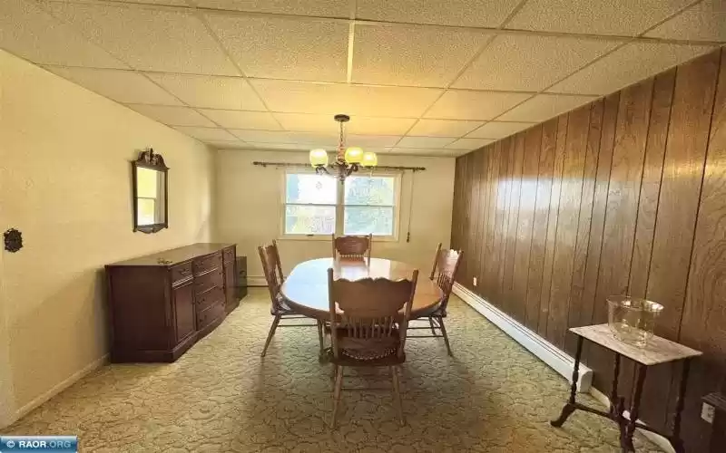 402 Van Buren Ave, Eveleth, Minnesota 55734, 4 Bedrooms Bedrooms, ,2.5 BathroomsBathrooms,Residential,Van Buren Ave,147674