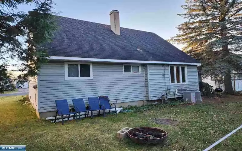 315 Arlington Rd, Hoyt Lakes, Minnesota 55750, 3 Bedrooms Bedrooms, ,1 BathroomBathrooms,Residential,Arlington Rd,147733