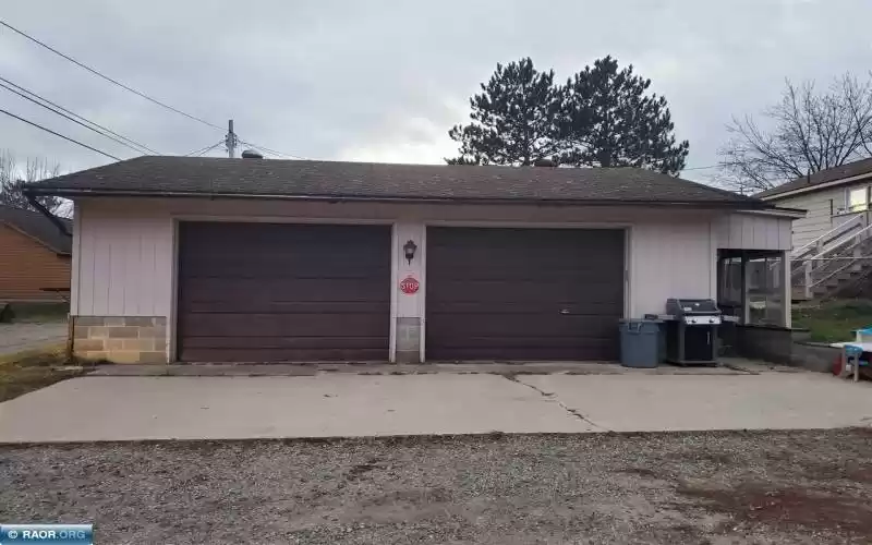 78 Chandler St, Ely, Minnesota 55731, 3 Bedrooms Bedrooms, ,2 BathroomsBathrooms,Residential,Chandler St,147735