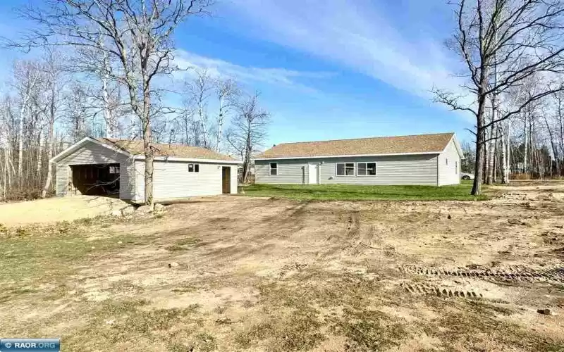 205 Ellen Street, Marble, Minnesota 55764, 3 Bedrooms Bedrooms, ,2 BathroomsBathrooms,Residential,Ellen Street,147739