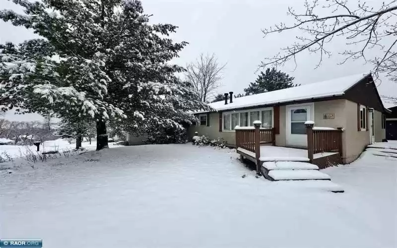 24 Knob Hill Dr, Virginia, Minnesota 55792, 3 Bedrooms Bedrooms, ,1.75 BathroomsBathrooms,Residential,Knob Hill Dr,147749