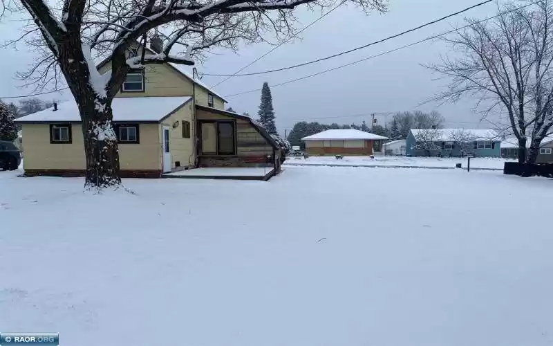 436 5th Ave, Biwabik, Minnesota 55708, 2 Bedrooms Bedrooms, ,1.75 BathroomsBathrooms,Residential,5th Ave,147756