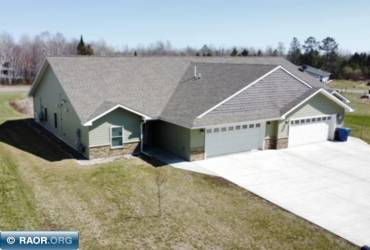 5104 Mesabi Lane, Hibbing, Minnesota 55746, 3 Bedrooms Bedrooms, ,2 BathroomsBathrooms,Residential,Mesabi Lane,146717