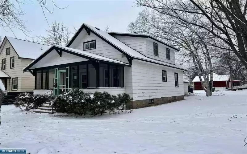 2701 6th Ave E, Hibbing, Minnesota 55746, 2 Bedrooms Bedrooms, ,2 BathroomsBathrooms,Residential,6th Ave E,147773