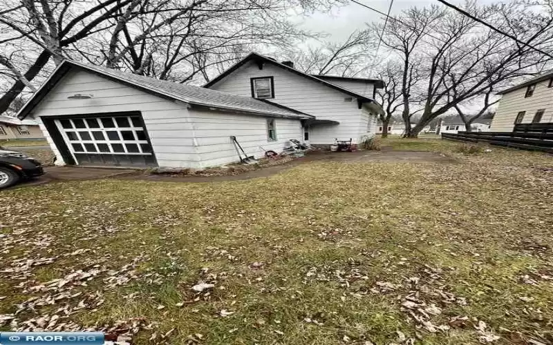 2701 6th Ave E, Hibbing, Minnesota 55746, 2 Bedrooms Bedrooms, ,2 BathroomsBathrooms,Residential,6th Ave E,147773