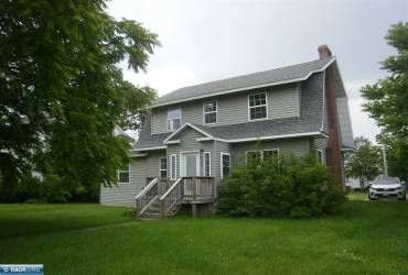 3702 1st Avenue, Hibbing, Minnesota 55746, 5 Bedrooms Bedrooms, ,2 BathroomsBathrooms,Residential,1st Avenue,147021