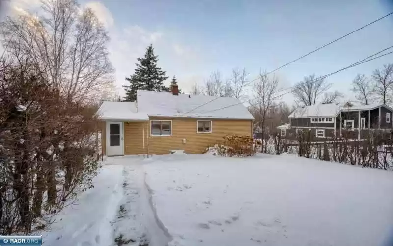 818 Douglas Ave, Eveleth, Minnesota 55734-0000, 2 Bedrooms Bedrooms, ,1 BathroomBathrooms,Residential,Douglas Ave,147774